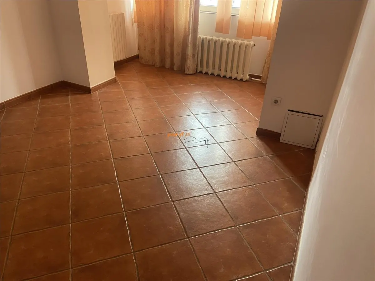 Apartament 2 camere Focșani - poza 1