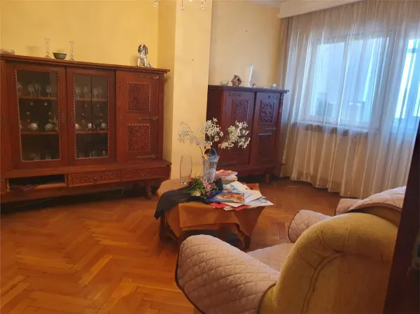 Apartament 3 camere Pitești - poza 4