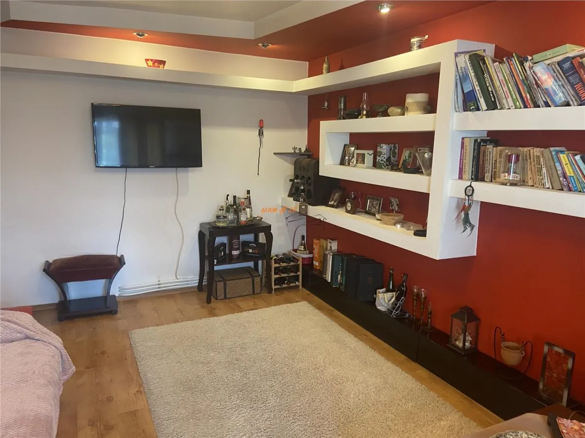 Apartament 3 camere Focșani - poza 1