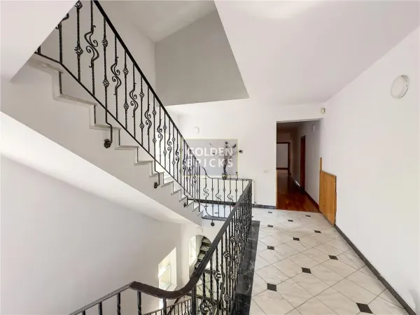 Casă 11 camere București - poza 10
