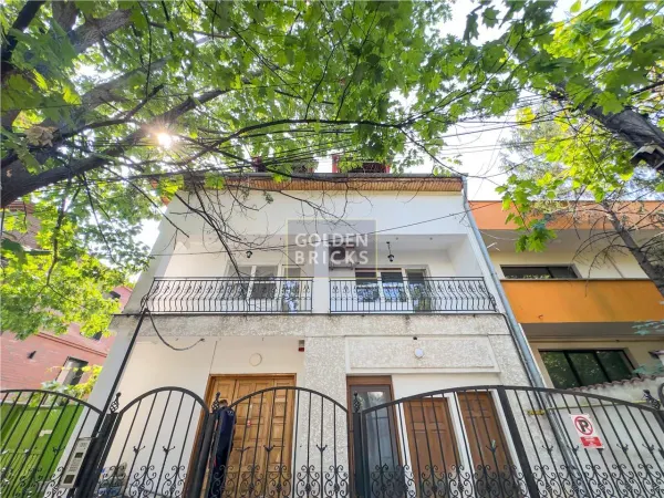 Casă 11 camere București - poza 2