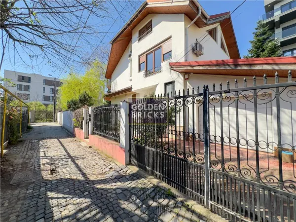 Casă 11 camere București - poza 15