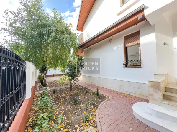 Casă 8 camere București - poza 11