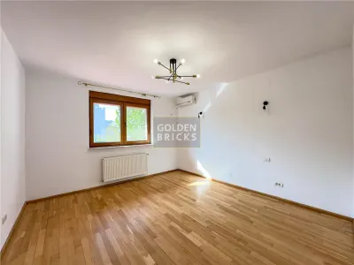 Casă 8 camere București - poza 19