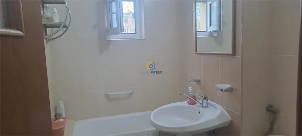 Apartament 3 camere Pitești - poza 14