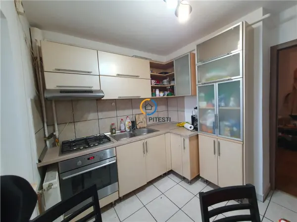 Apartament 2 camere Pitești - poza 4