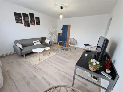 Apartament 4 camere Pitești - poza 1
