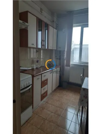 Apartament 3 camere Pitești - poza 1
