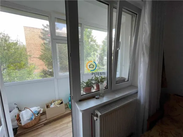 Apartament 3 camere Pitești - poza 2