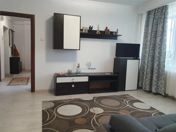 Apartament 4 camere Pitești - poza 3
