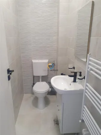 Apartament 3 camere Pitești - poza 3