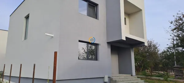 Casă 4 camere Ștefănești - poza 1