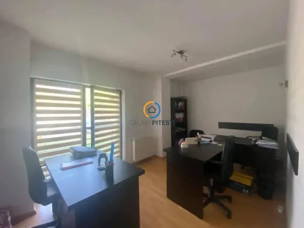 Apartament 4 camere Pitești - poza 1