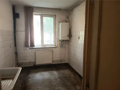Apartament 3 camere Pitești - poza 3