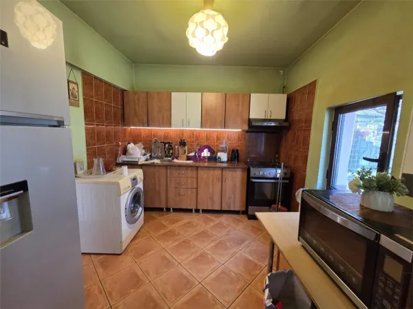 Casă 3 camere București - poza 2