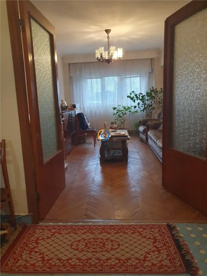 Apartament 4 camere Pitești - poza 1