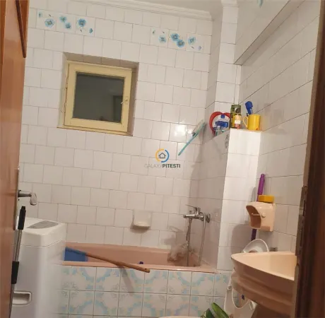 Apartament 4 camere Pitești - poza 8