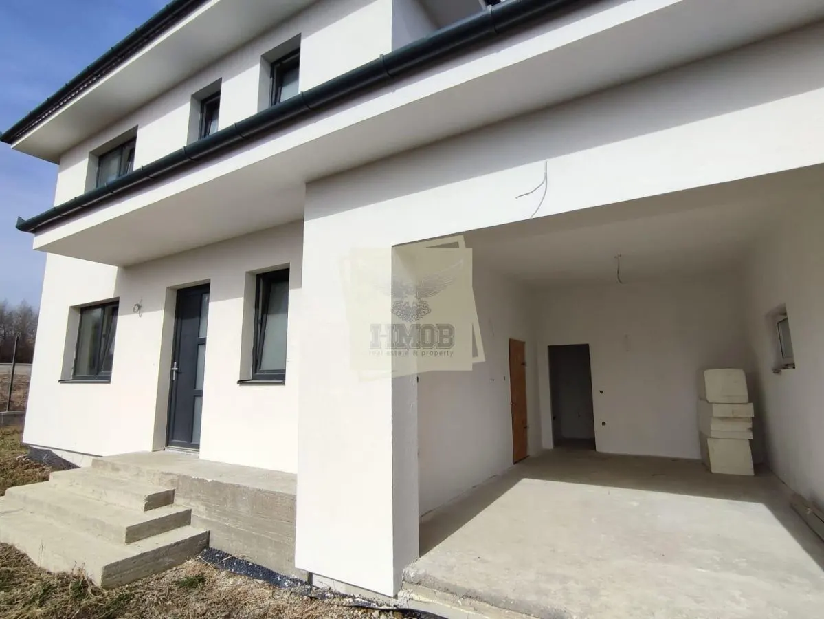 Casă 4 camere Sibiu - poza 1