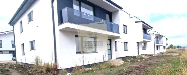 Casă 4 camere Sibiu - poza 1