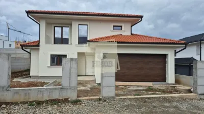 Casă 4 camere Șelimbăr - poza 1