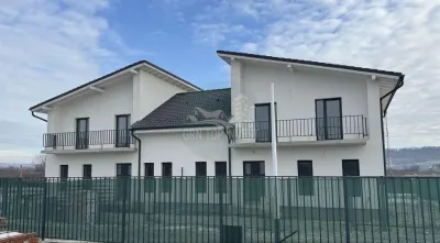 Casa tip duplex 4 camere curte 190 mp zona Mohu Selimbar - Selimbar