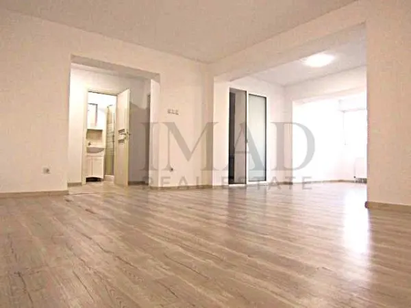 Apartament 4 camere Târgoviște - poza 1