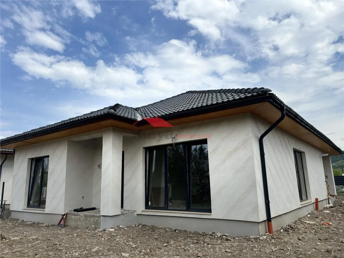 Casă 3 camere Bistrița - poza 1