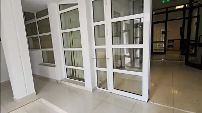 Investitie | Spațiu de Birouri / Comercial 180 MP | Zona Metro Suceava | Parter Înalt | 4 Birouri | 395.000 Euro - Suceava