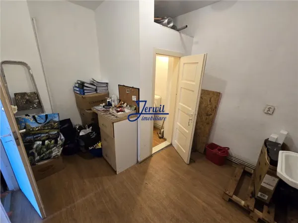 Spațiu comercial Reșița - poza 7