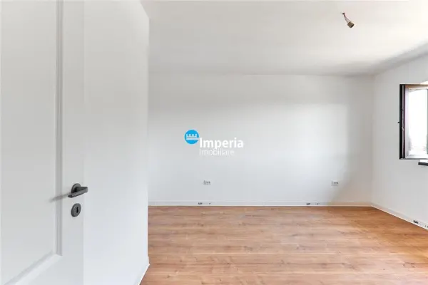 Casă 4 camere Valea Ursului - poza 11