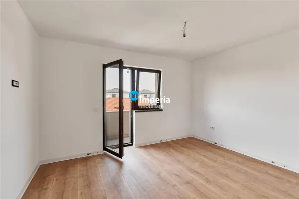 Casă 4 camere Valea Ursului - poza 15