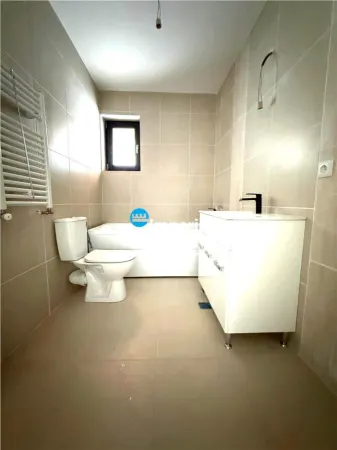Casă 4 camere Hlincea - poza 2