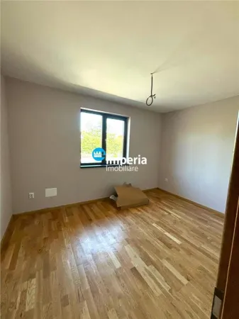 Casă 4 camere Hlincea - poza 8