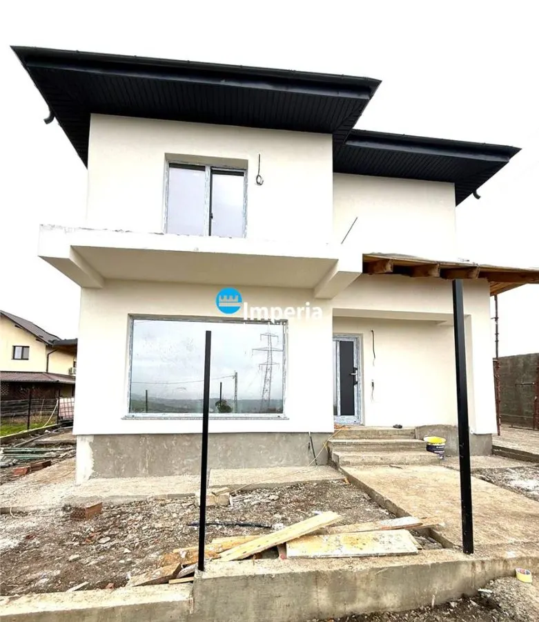 Casă 4 camere Miroslava - poza 1