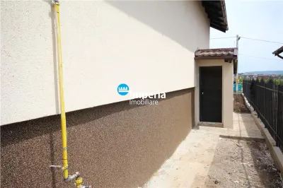 Casă 4 camere Balciu - poza 4