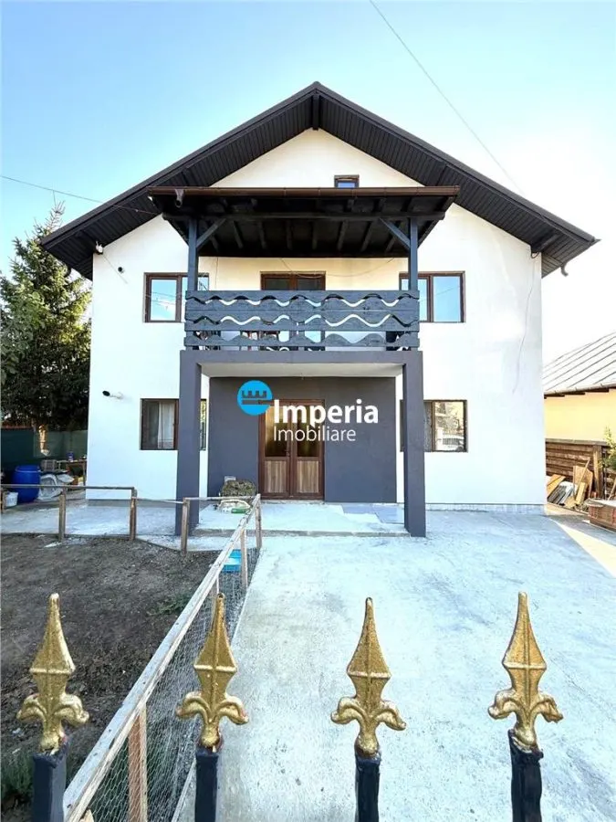 Casă 8 camere Lunca Cetățuii - poza 1