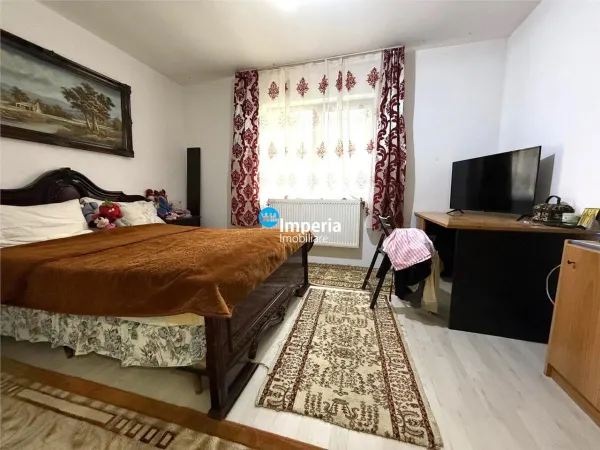 Casă 8 camere Lunca Cetățuii - poza 4
