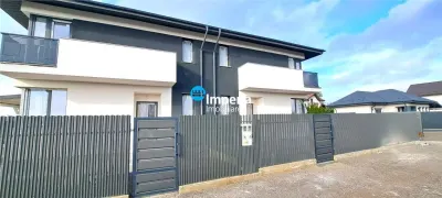 Casă 4 camere Miroslava - poza 9