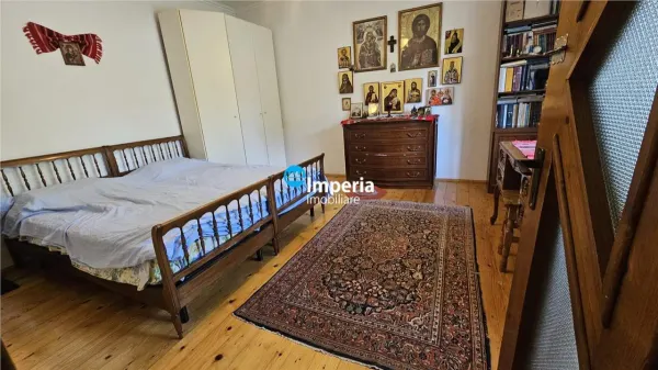 Casă 8 camere Iași - poza 11