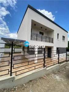 Casă 4 camere Rediu - poza 3