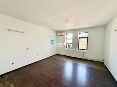 Casă 9 camere Iași - poza 9
