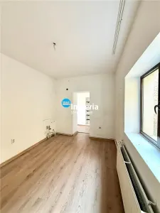 Casă 9 camere Iași - poza 10