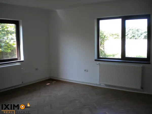 Casă 4 camere Bacău - poza 5