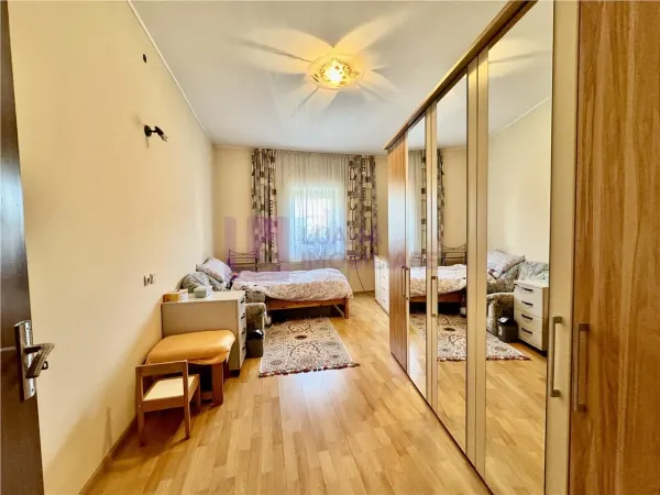 Casă 7 camere Sibiu - poza 7