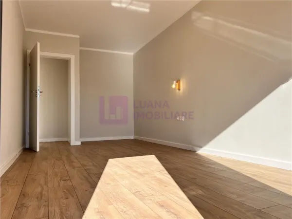 Apartament 4 camere Cristian - poza 2