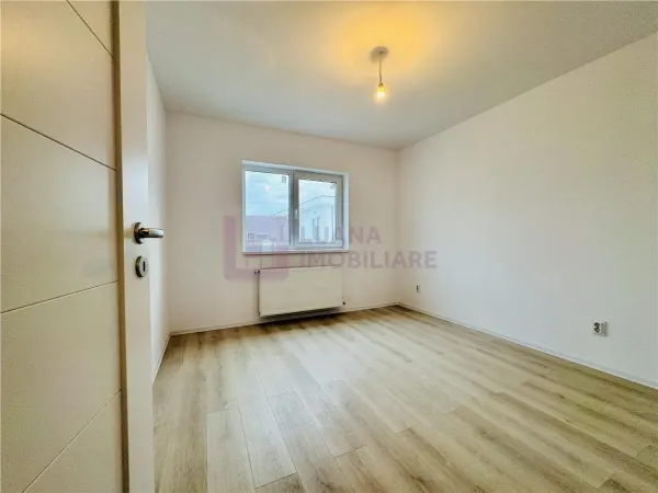 Apartament 3 camere Șelimbăr - poza 2