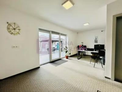 Casă 8 camere Cisnădie - poza 1