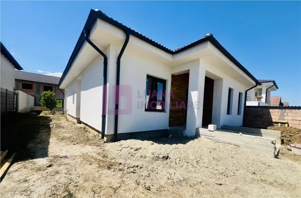 Casă 4 camere Șelimbăr - poza 2