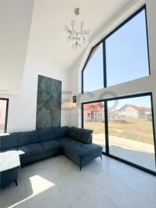 Casă 5 camere Cihei - poza 3