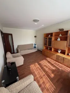 Vanzare Apartament 3 Camere Decomandat Izvorul Crisului - Bucuresti